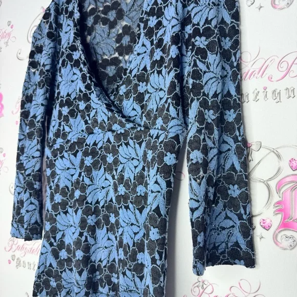 Garage top long sleeve lace blue mesh floral flowers v neck ruffle trim cute - Picture 5 of 9